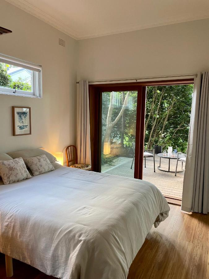 Tranquil Garden Apartment With Living Room Wollongong Exteriör bild