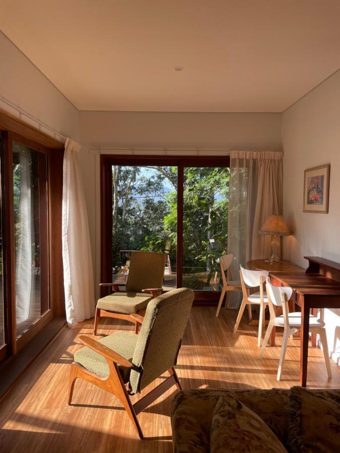 Tranquil Garden Apartment With Living Room Wollongong Exteriör bild